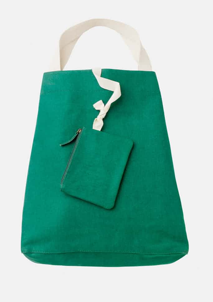 Minimal Canvas Bag Design